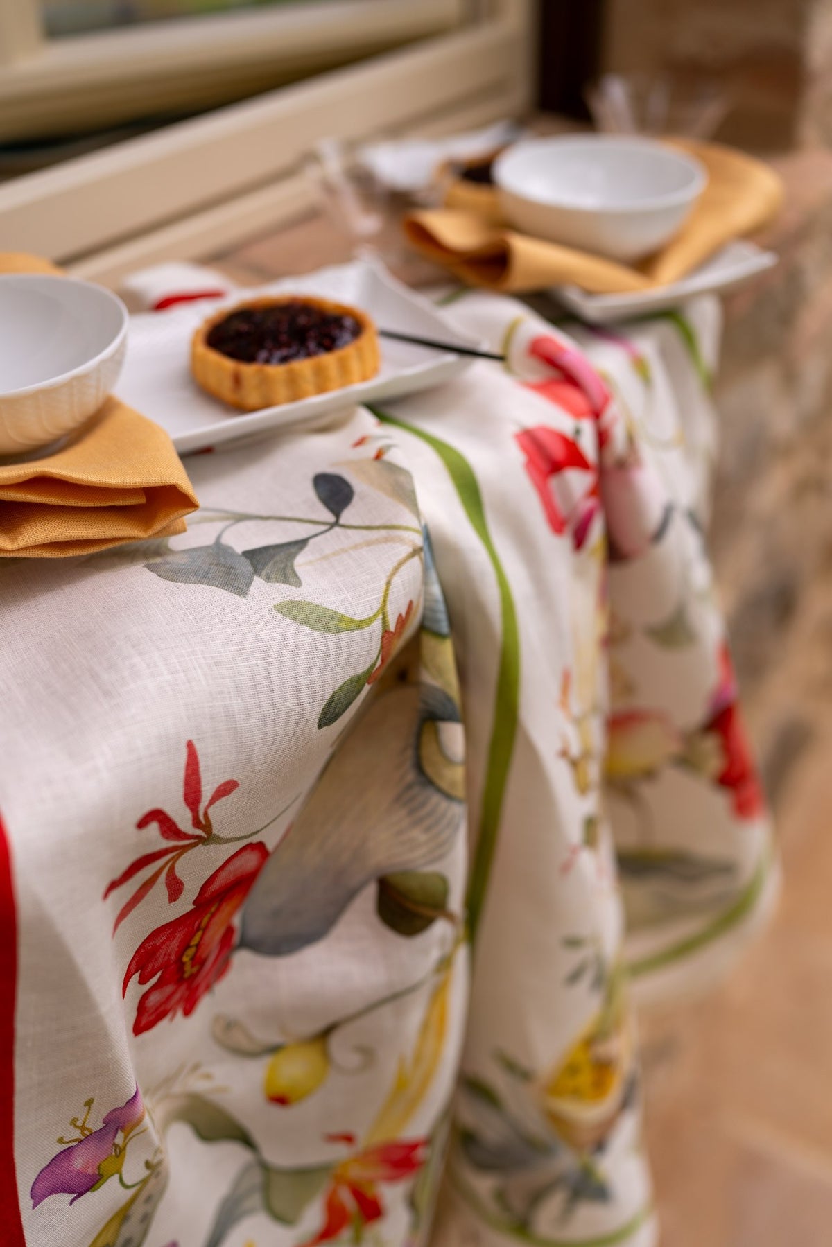 Onirica Printed Cotton Tablecloth