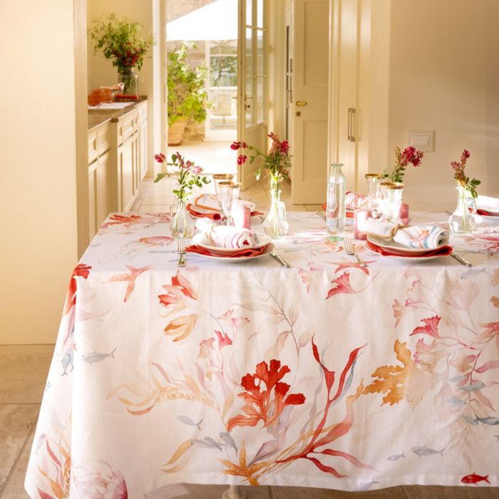 Ondiva Printed Linen Tablecloth