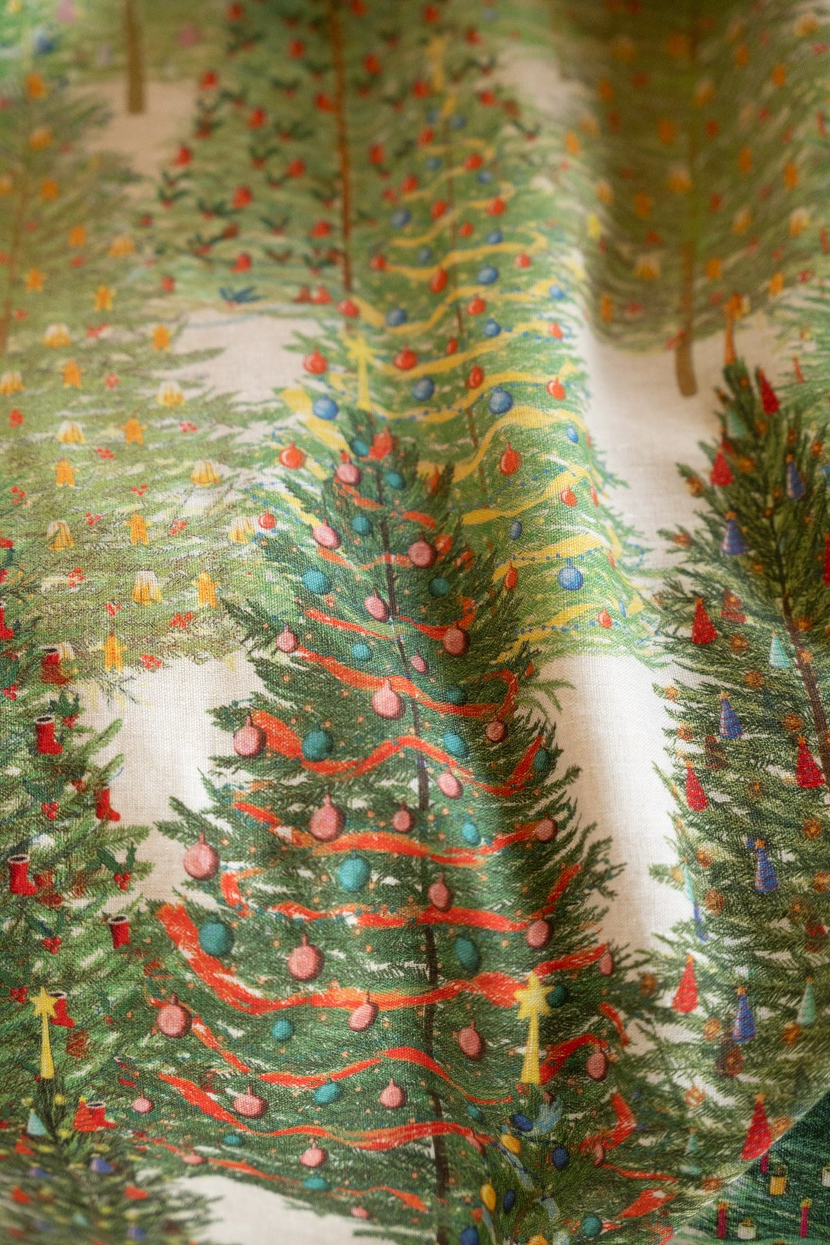 Tovaglia Fairy Trees in lino stampato